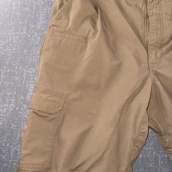 5.11 Tactical Pants Mens 37x34 Beige Cargo Ripstop Elastic Waist Workwear Duty - Picture 6 of 10